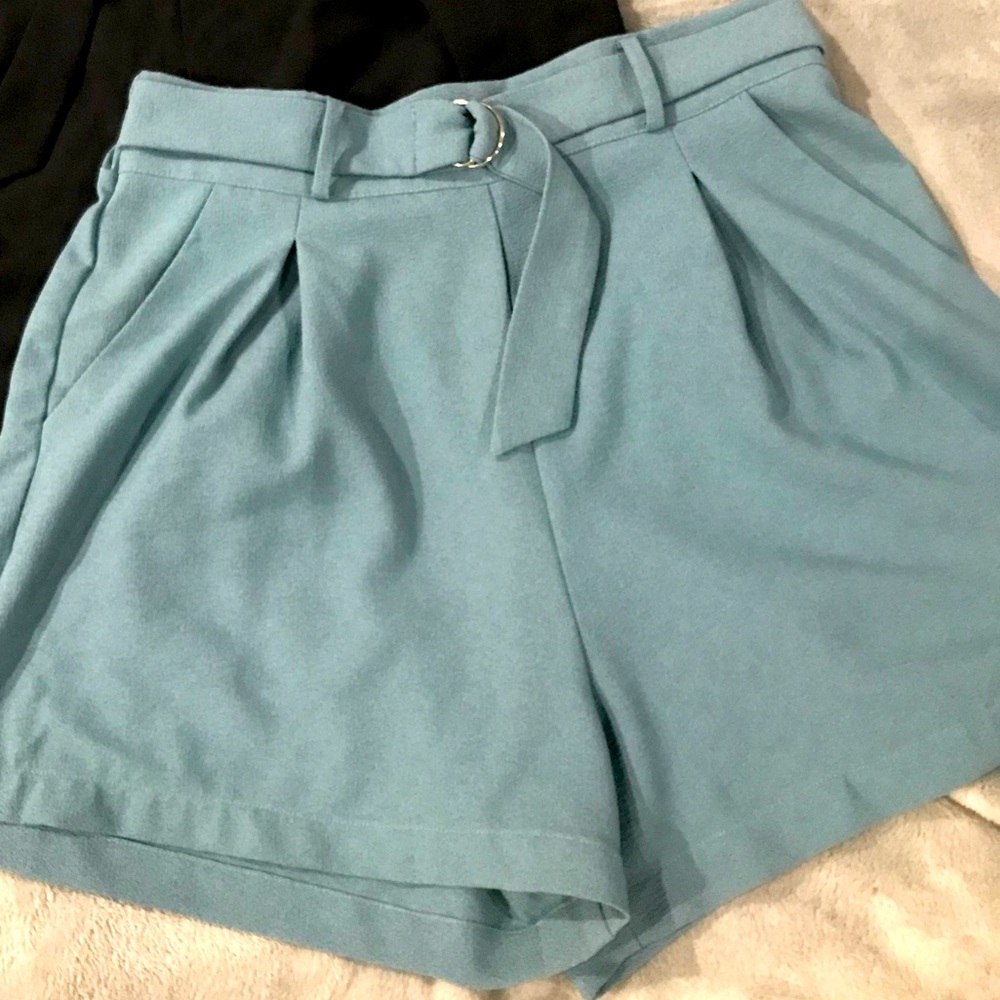 Nordstrom’s Abound dressy shorts with belt, available in blue, size (L).